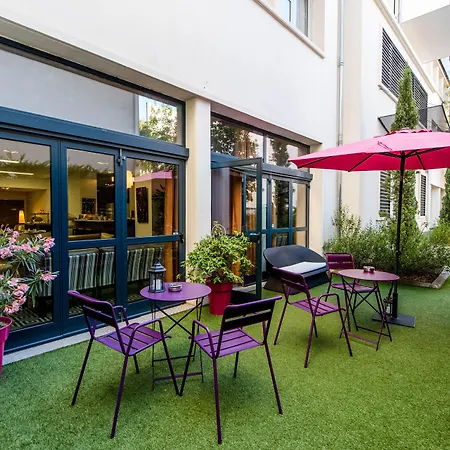 Apartmanhotel Privilege Saint Exupery 4*