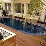 Apart-hotel Privilège Saint Exupéry 4*