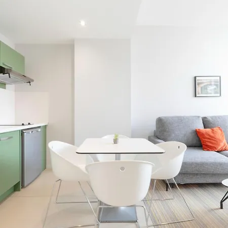 Privilege Saint Exupery 4* Toulouse