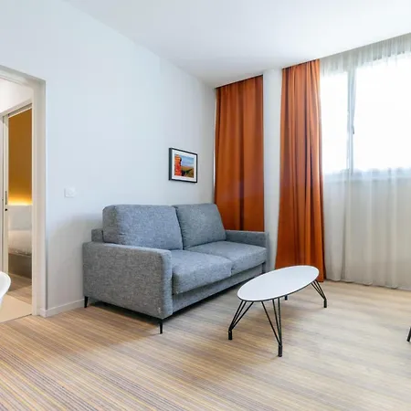 Privilege Saint Exupery Apartmanhotel 4*