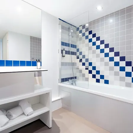 Privilege Saint Exupery Apartmanhotel