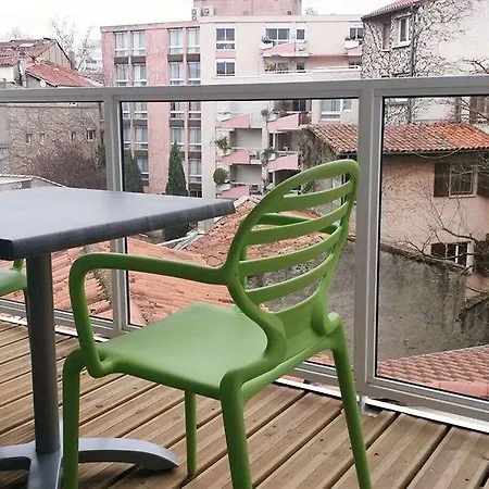 Apart-hotel Privilège Saint Exupéry