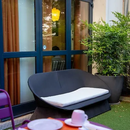 Privilege Saint Exupery Aparthotel 4*