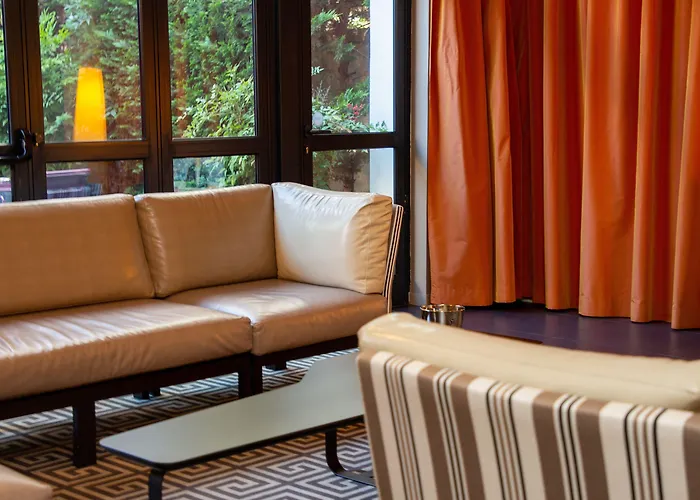 Privilege Saint Exupery Apart Otel