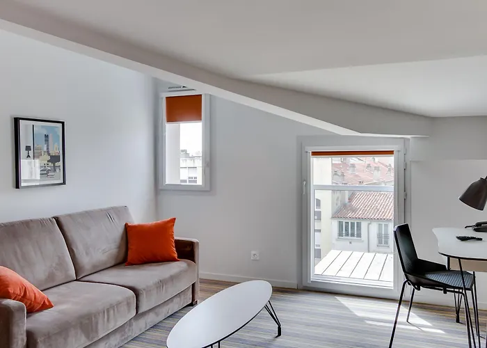 Apart Otel Privilege Saint Exupery 4*