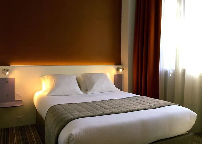 Privilege Saint Exupery Apart Otel 4*