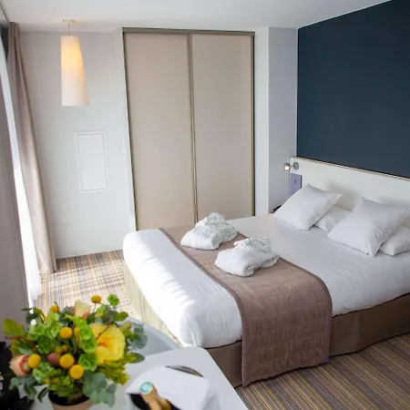 Apartmanhotel Privilege Saint Exupery 4*