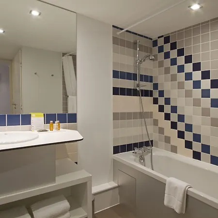 Апарт-отель Privilege Saint Exupery