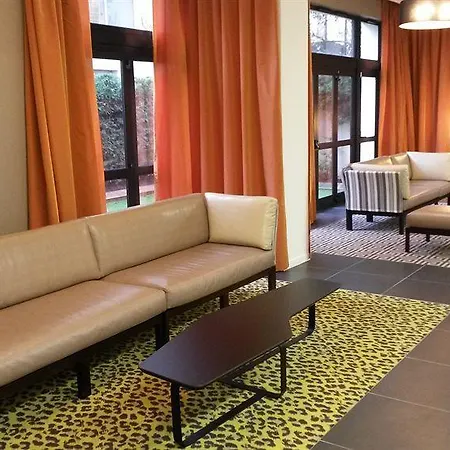 Апарт-отель Privilege Saint Exupery Тулуза